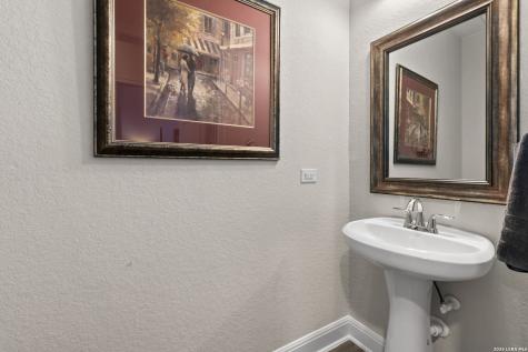 24142 Mateo San Antonio TX 78261
