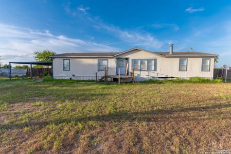 12066 Farmview Lane Converse TX 78109