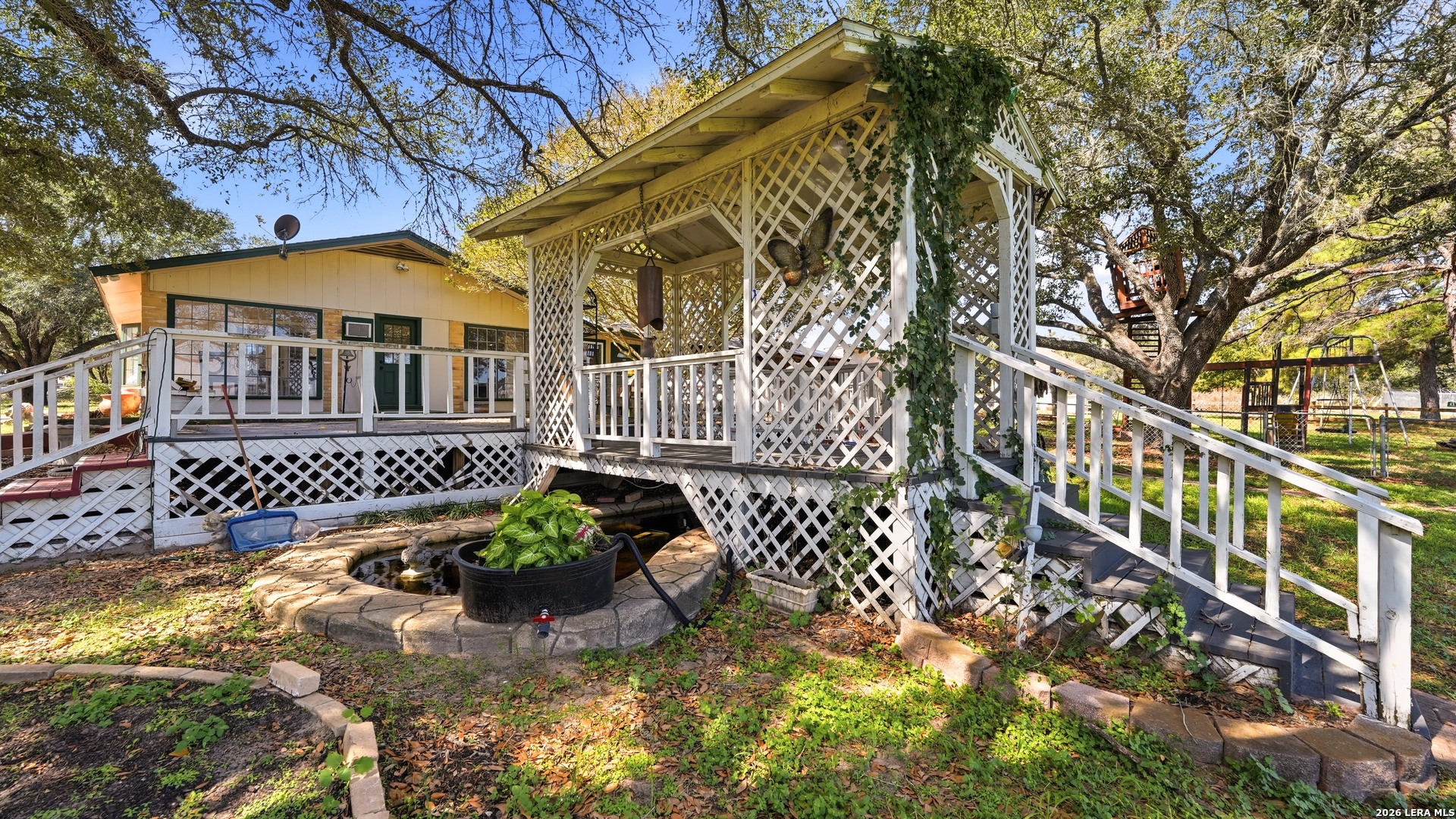 150 Ranch Country Drive La Vernia TX 78121