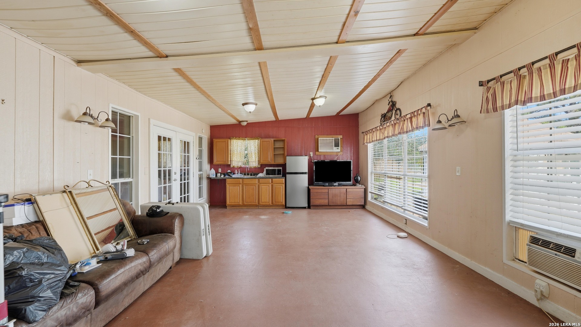 150 Ranch Country Drive La Vernia TX 78121