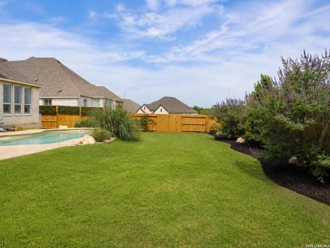1911 Privet Road New Braunfels TX 78132