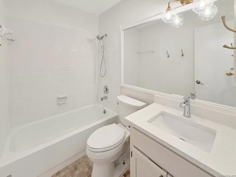 15238 Bent Moss Street San Antonio TX 78232