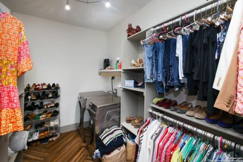 636 W Hollywood Avenue San Antonio TX 78212
