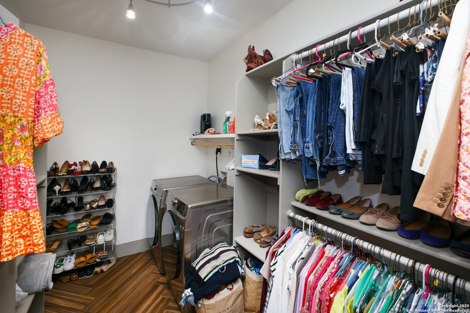 636 W Hollywood Avenue San Antonio TX 78212
