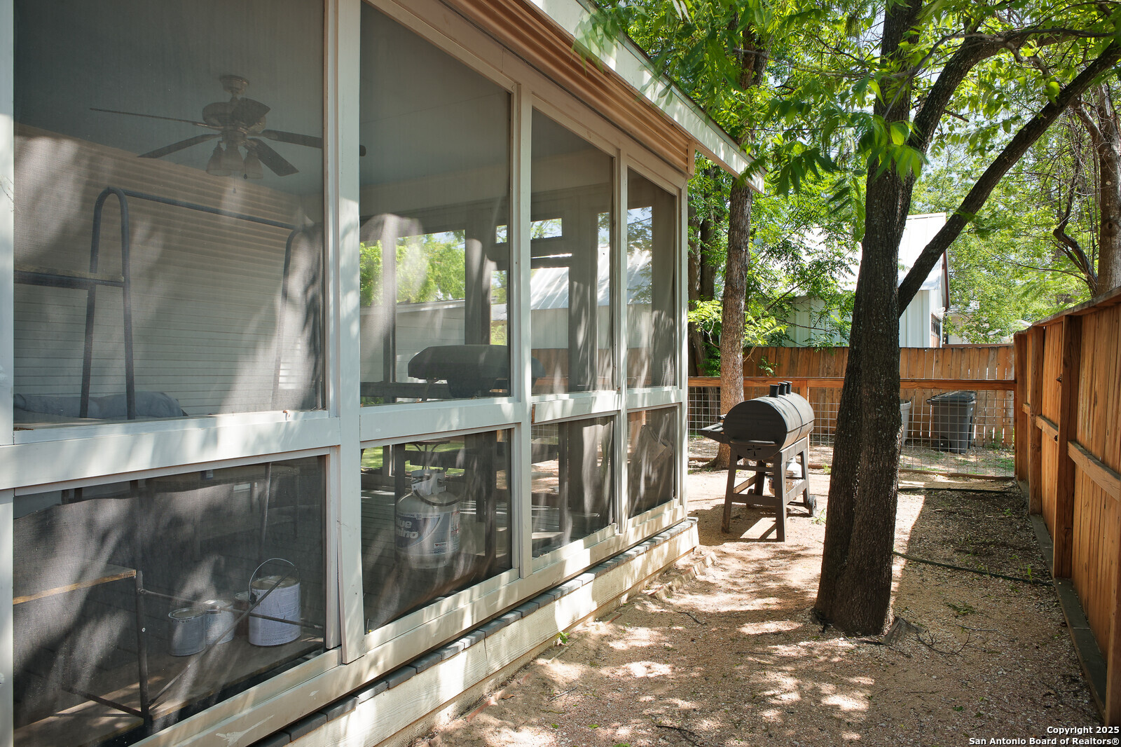 636 W Hollywood Avenue San Antonio TX 78212
