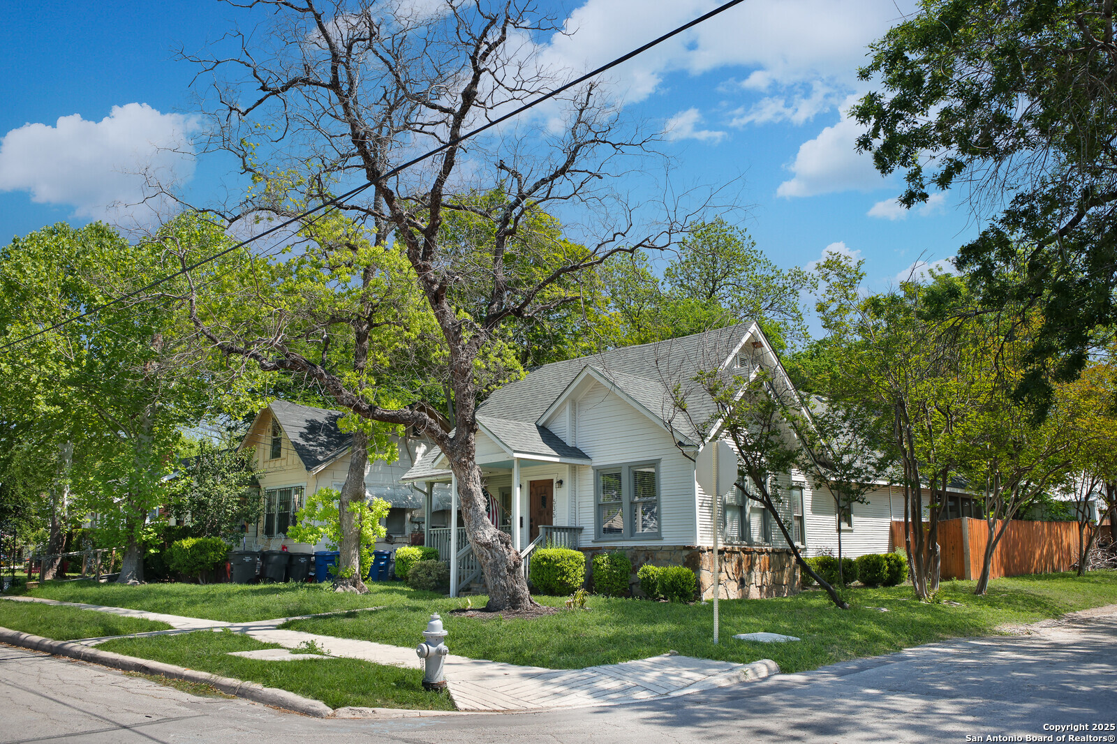636 W Hollywood Avenue San Antonio TX 78212