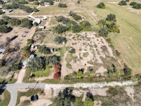 7150 County Road 429 Dhanis TX 78850