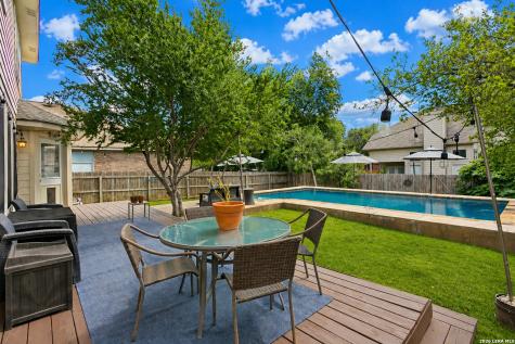 221 Valona Drive Cibolo TX 78108