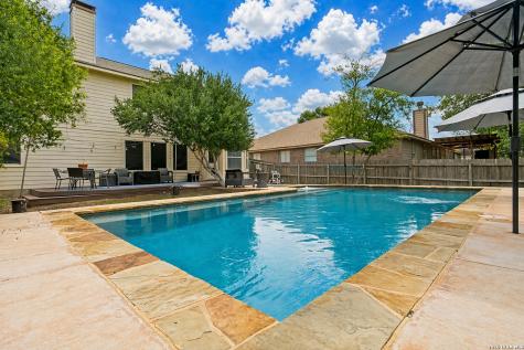 221 Valona Drive Cibolo TX 78108