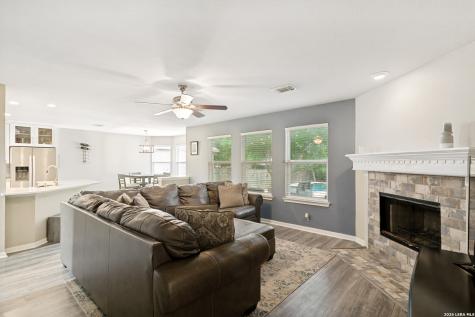 221 Valona Drive Cibolo TX 78108