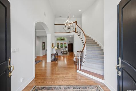 202 Bluffcove San Antonio TX 78216