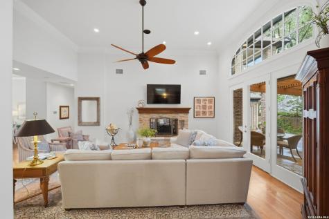 202 Bluffcove San Antonio TX 78216