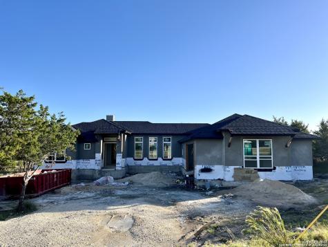 1582 Log Cabin Lane Fischer TX 78623