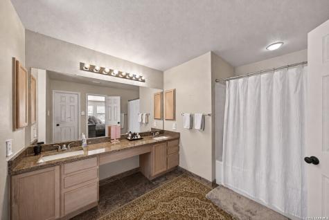 18622 Wooded Creek San Antonio TX 78259