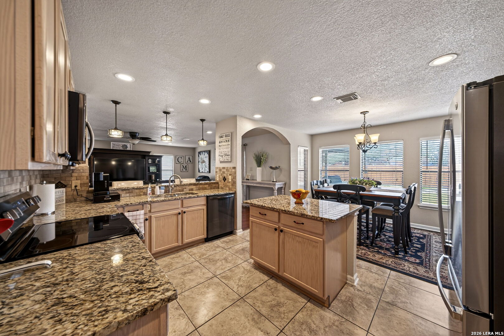 18622 Wooded Creek San Antonio TX 78259