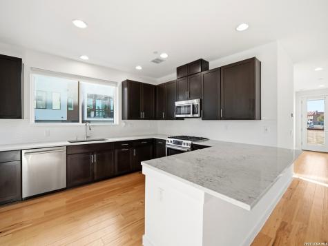 102 Tendick San Antonio TX 78209