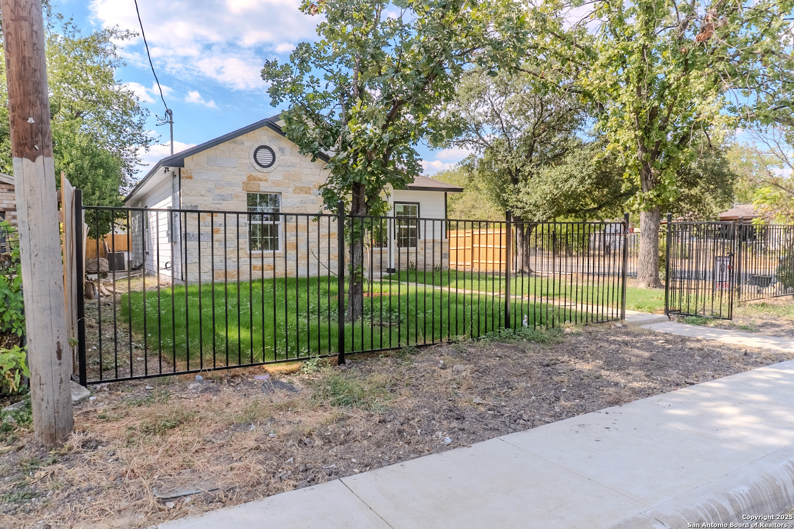 159 Allsup San Antonio TX 78237