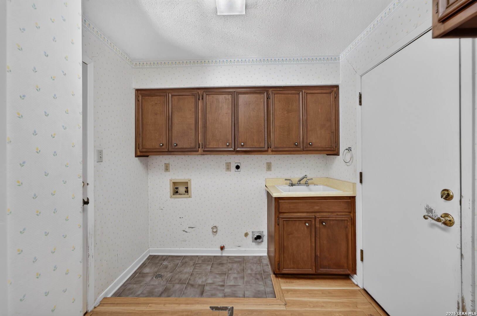84 Granburg Circle San Antonio TX 78218