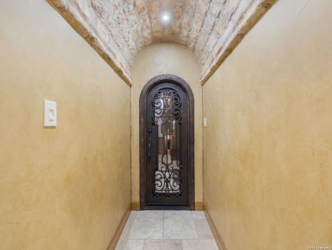 14454 Santa Rita Helotes TX 78023