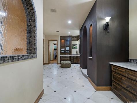 14454 Santa Rita Helotes TX 78023