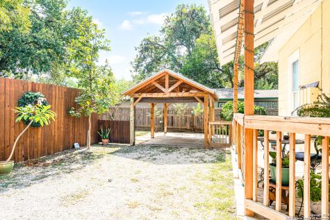 843 Cross New Braunfels TX 78130