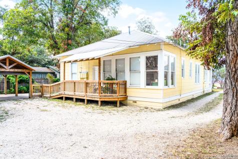 843 Cross New Braunfels TX 78130