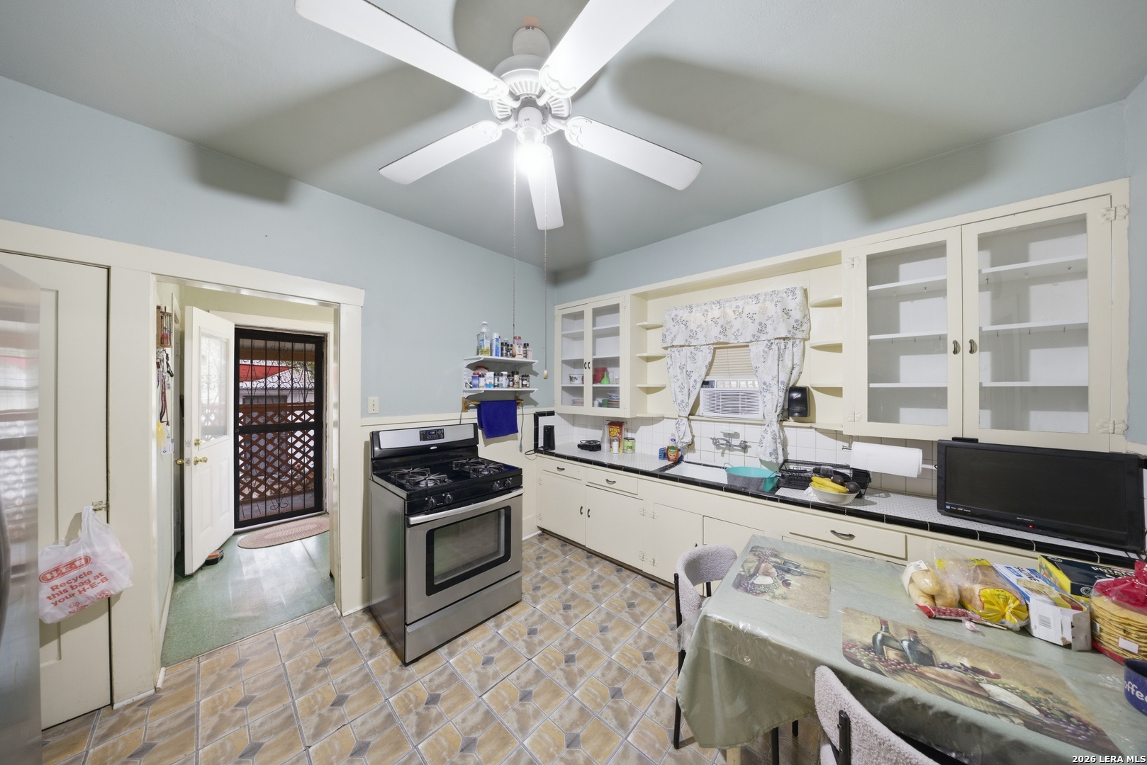1702 Lennon Avenue San Antonio TX 78223