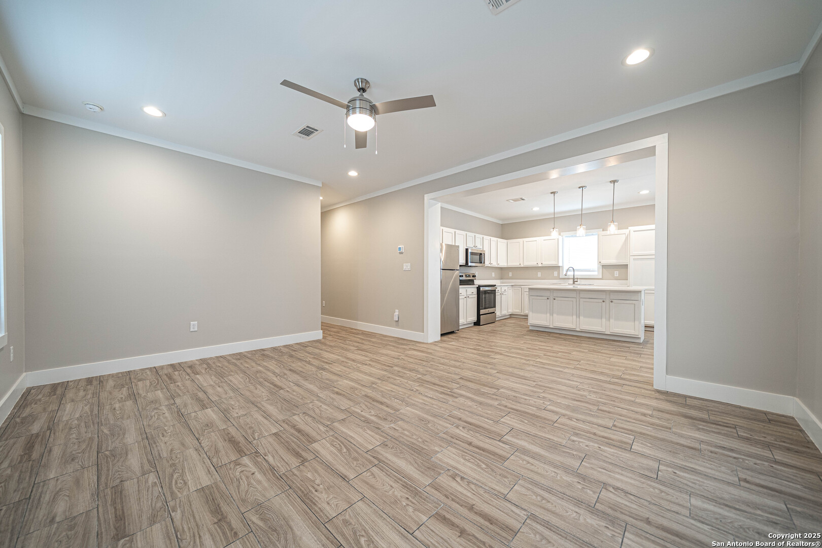 1420 Burleson San Antonio TX 78202