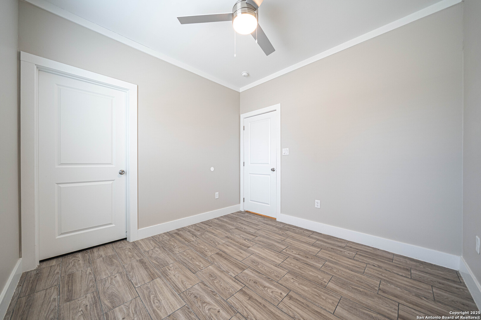 1420 Burleson San Antonio TX 78202