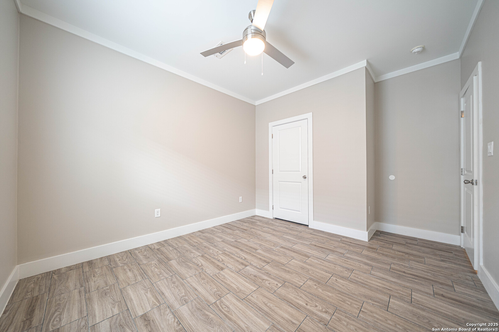 1420 Burleson San Antonio TX 78202