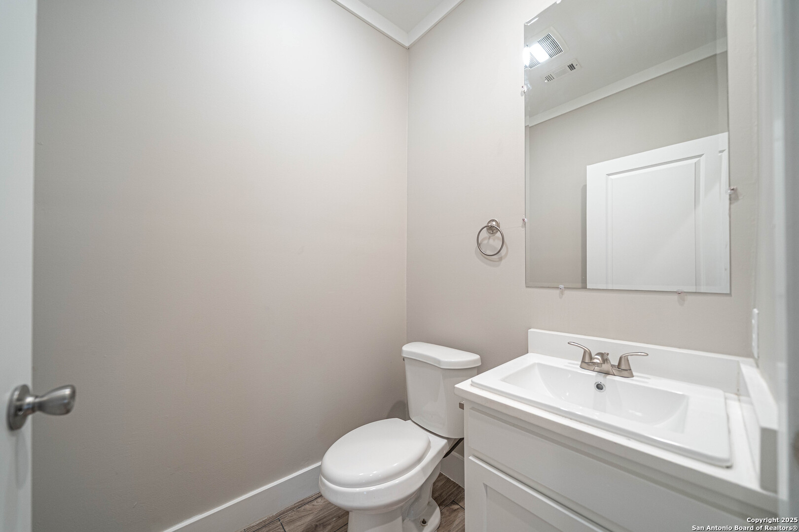 1420 Burleson San Antonio TX 78202