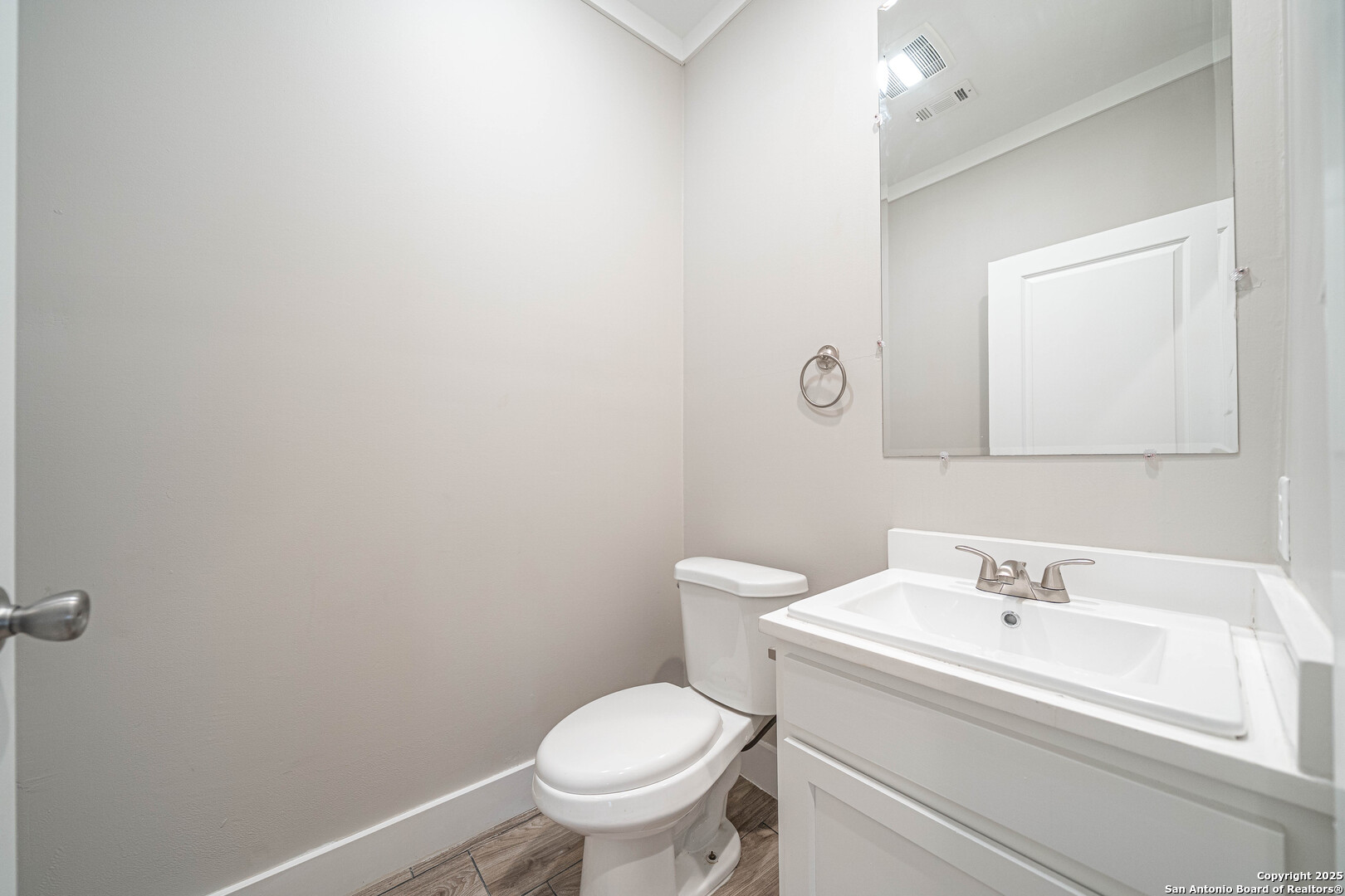 1420 Burleson San Antonio TX 78202