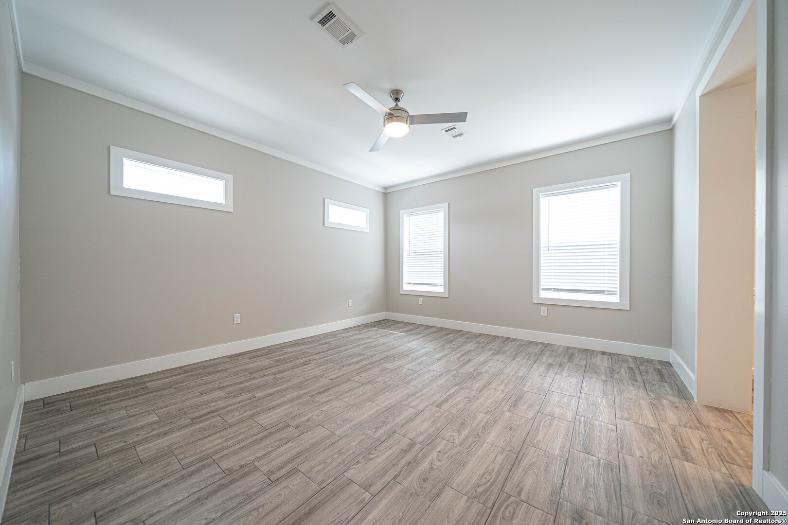 1420 Burleson San Antonio TX 78202
