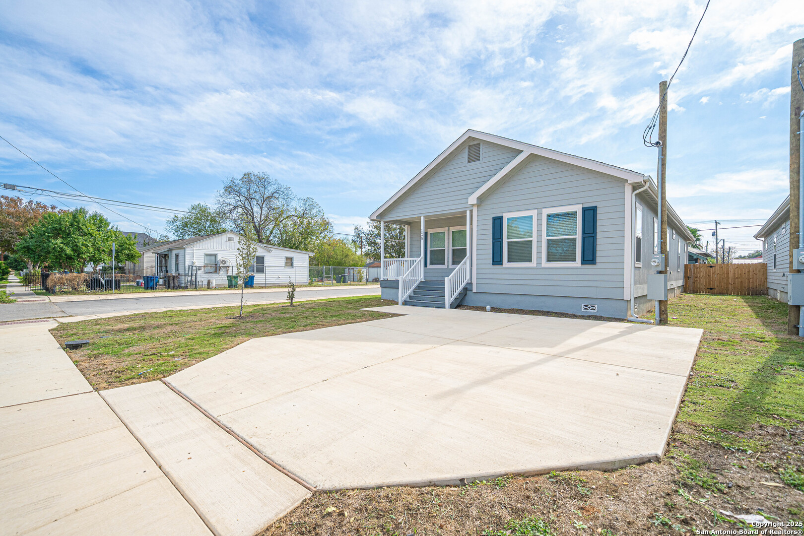 1420 Burleson San Antonio TX 78202