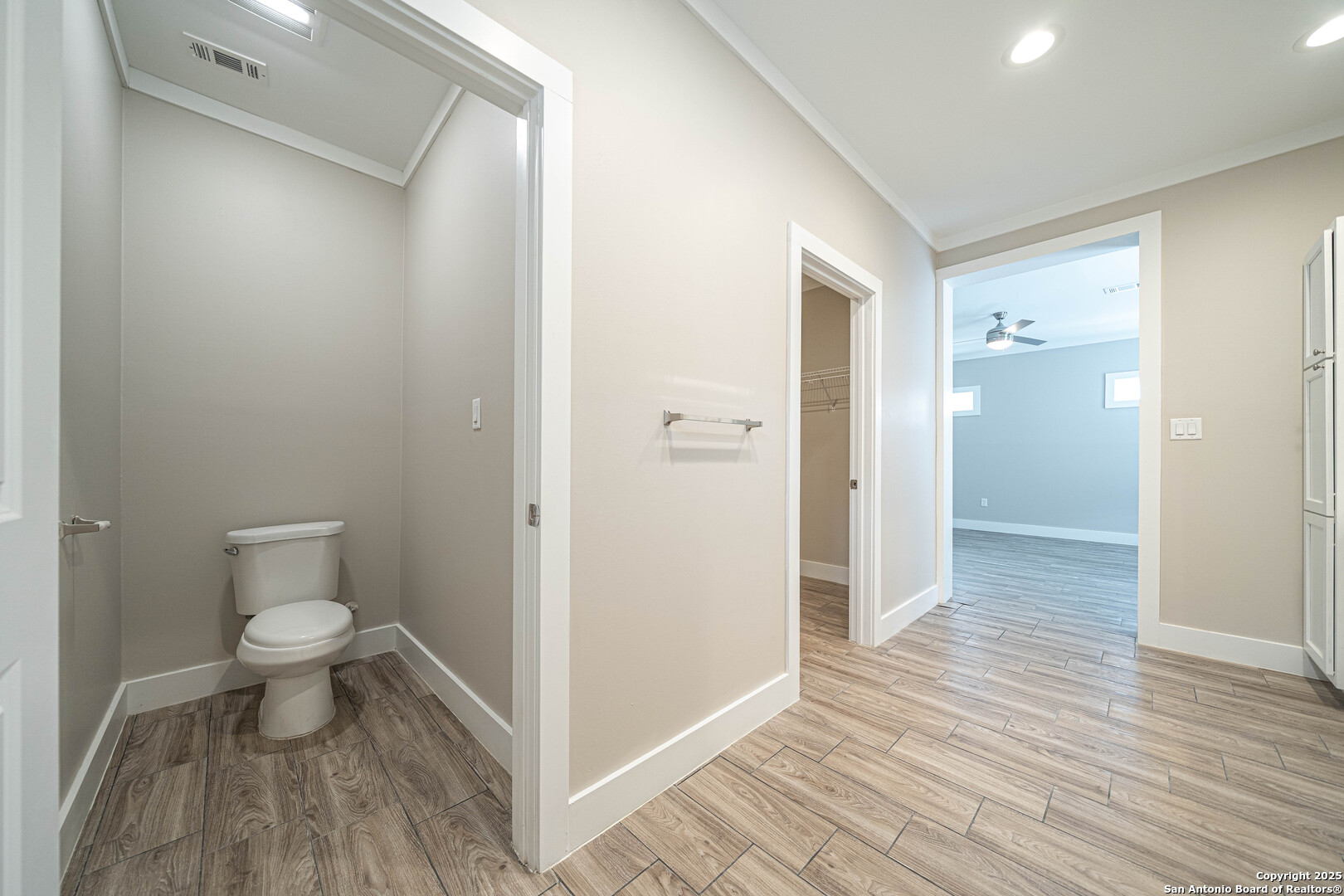1420 Burleson San Antonio TX 78202