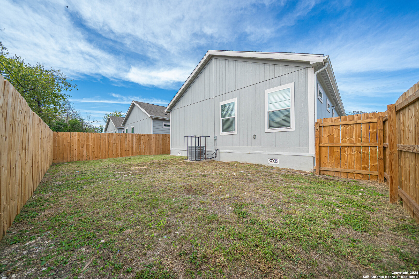 1420 Burleson San Antonio TX 78202
