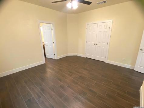 723 S San Bernardo Avenue San Antonio TX 78237
