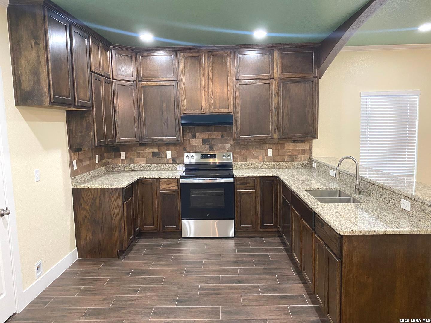 723 S San Bernardo Avenue San Antonio TX 78237