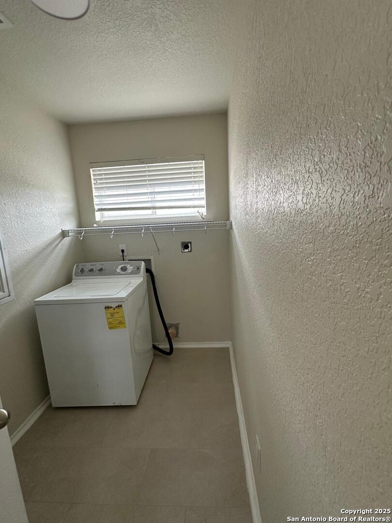 25346 Colt San Antonio TX 78261