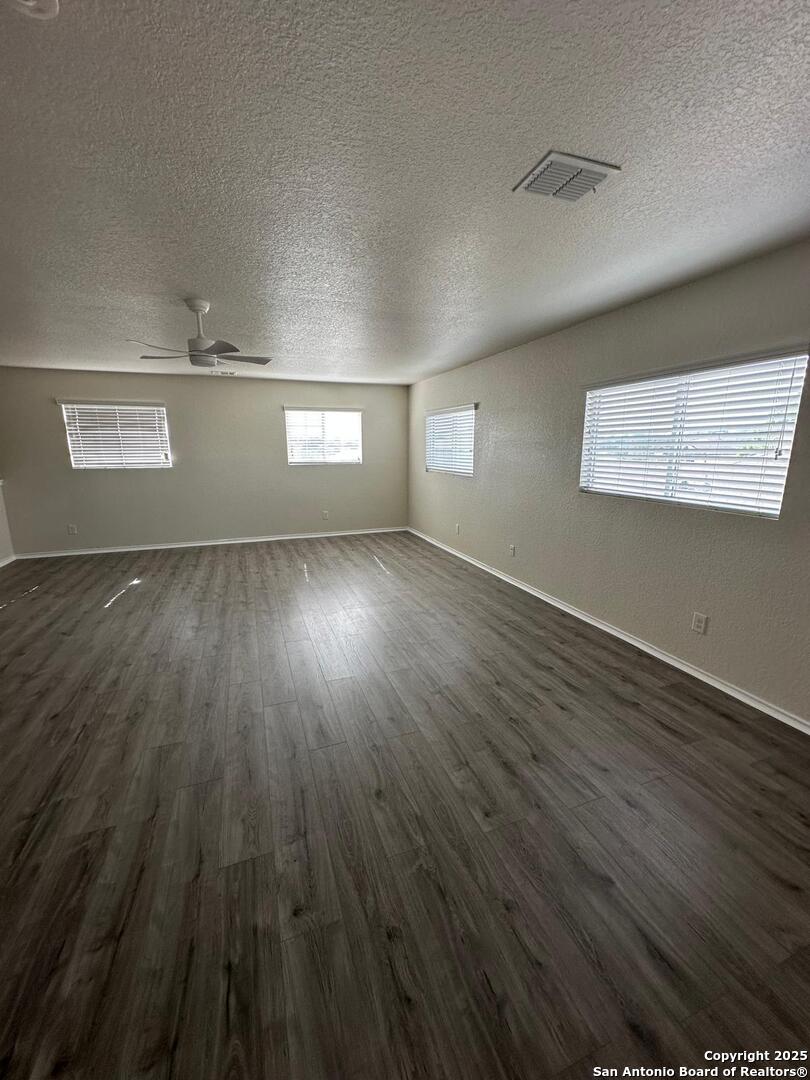 25346 Colt San Antonio TX 78261