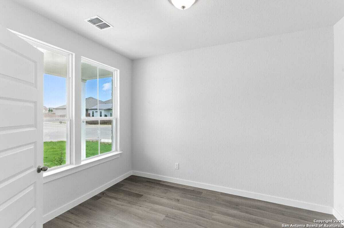 1896 Split Rock New Braunfels TX 78130