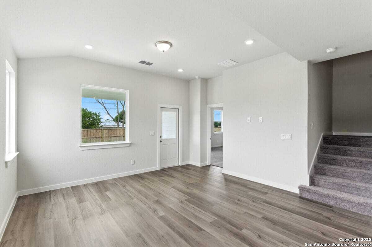 1896 Split Rock New Braunfels TX 78130