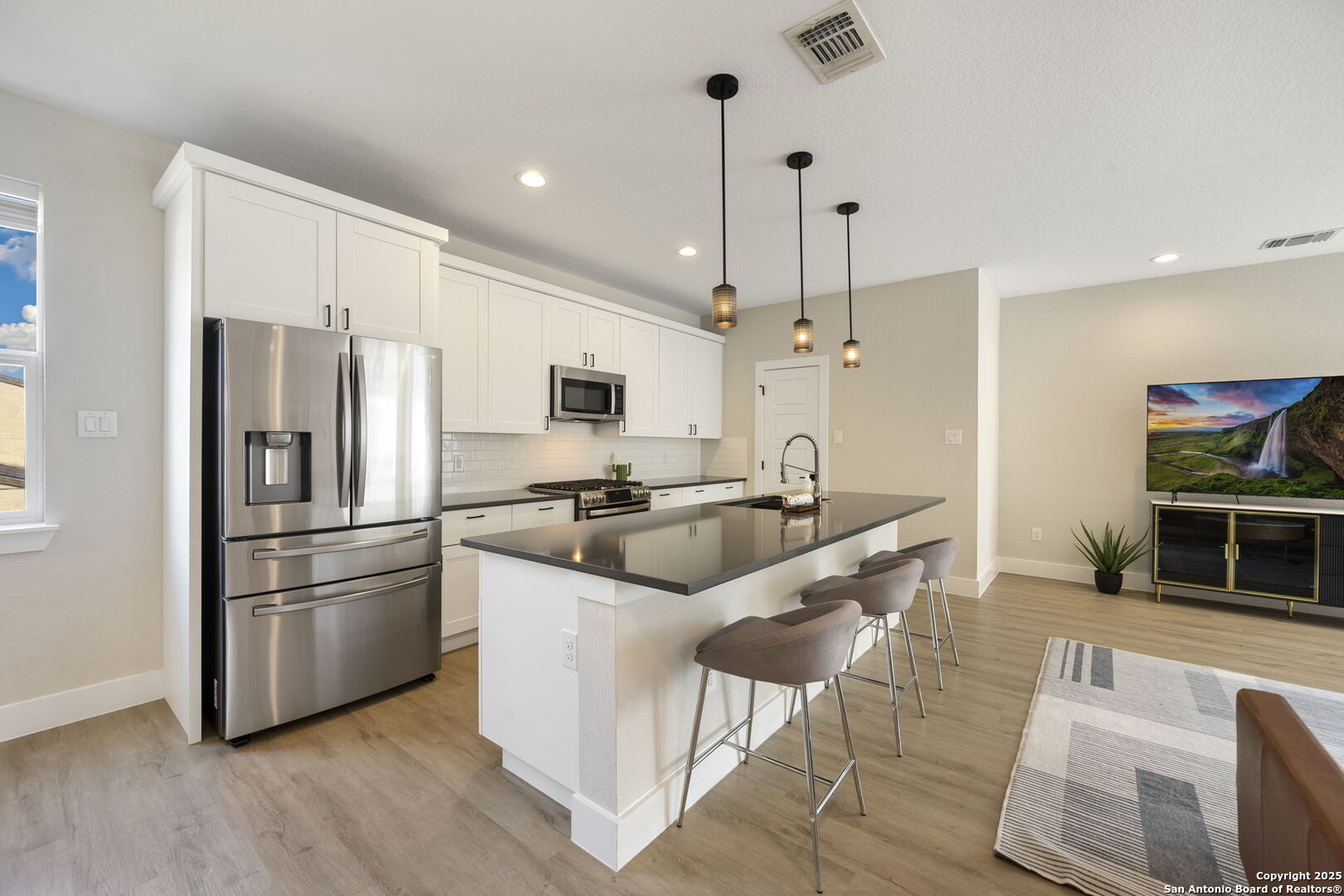 1618 W Lawndale #2 San Antonio TX 78209