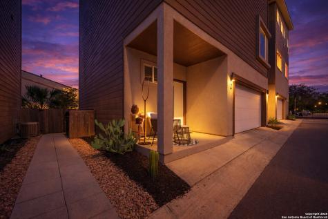 1618 W Lawndale #2 San Antonio TX 78209