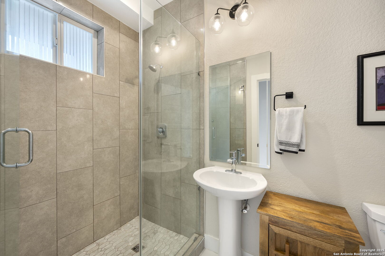 1618 W Lawndale #2 San Antonio TX 78209