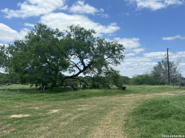 4612 County Road 117 Floresville TX 78114