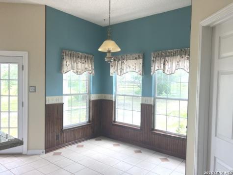 4612 County Road 117 Floresville TX 78114