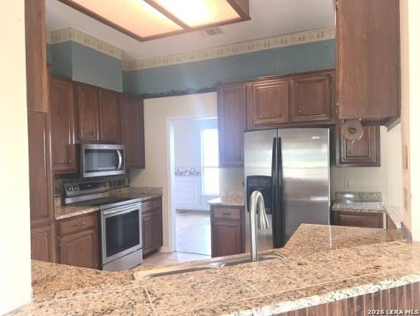 4612 County Road 117 Floresville TX 78114