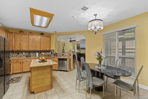 6705 Biscay Harbor San Antonio TX 78249