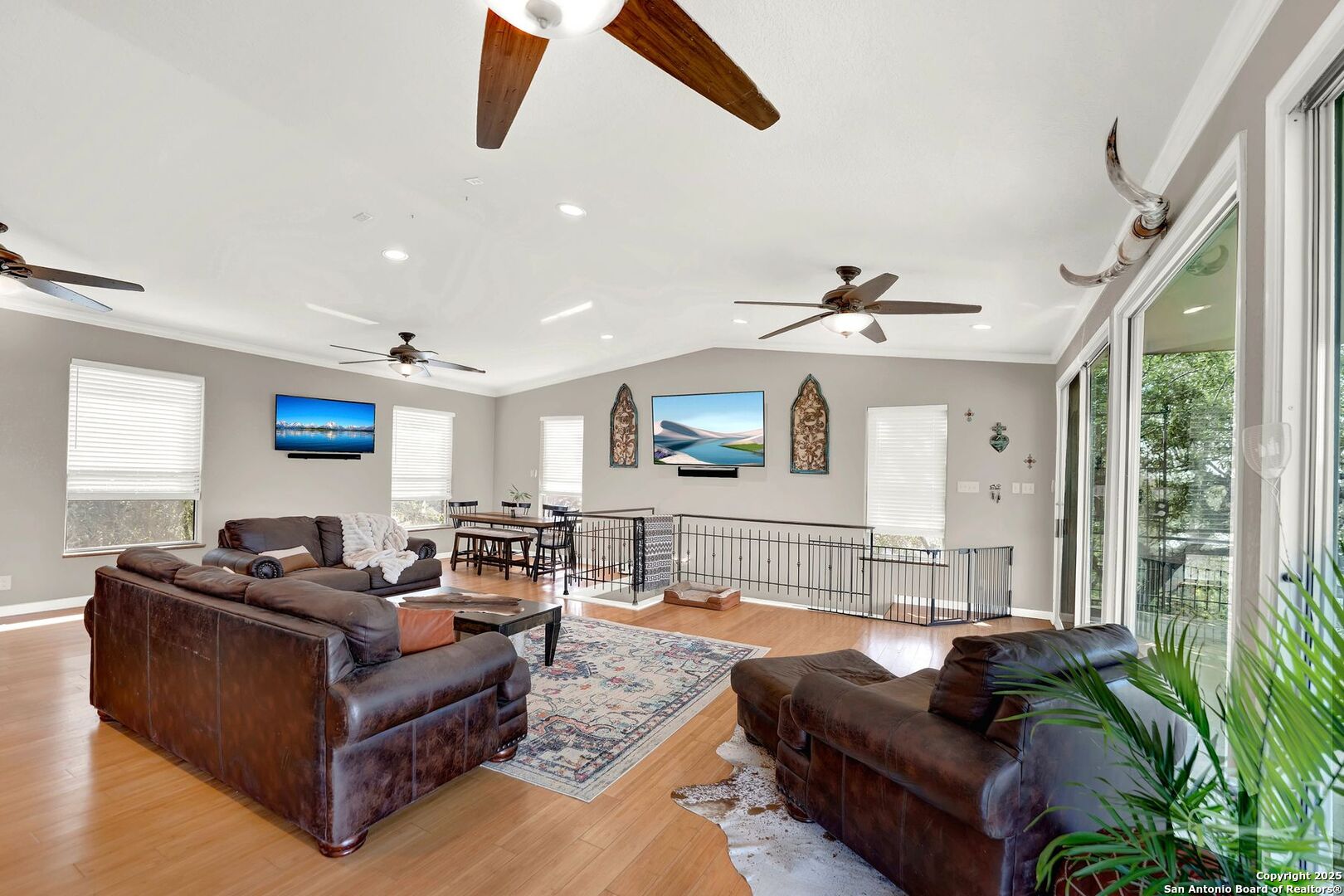 518 Park Bandera TX 78003